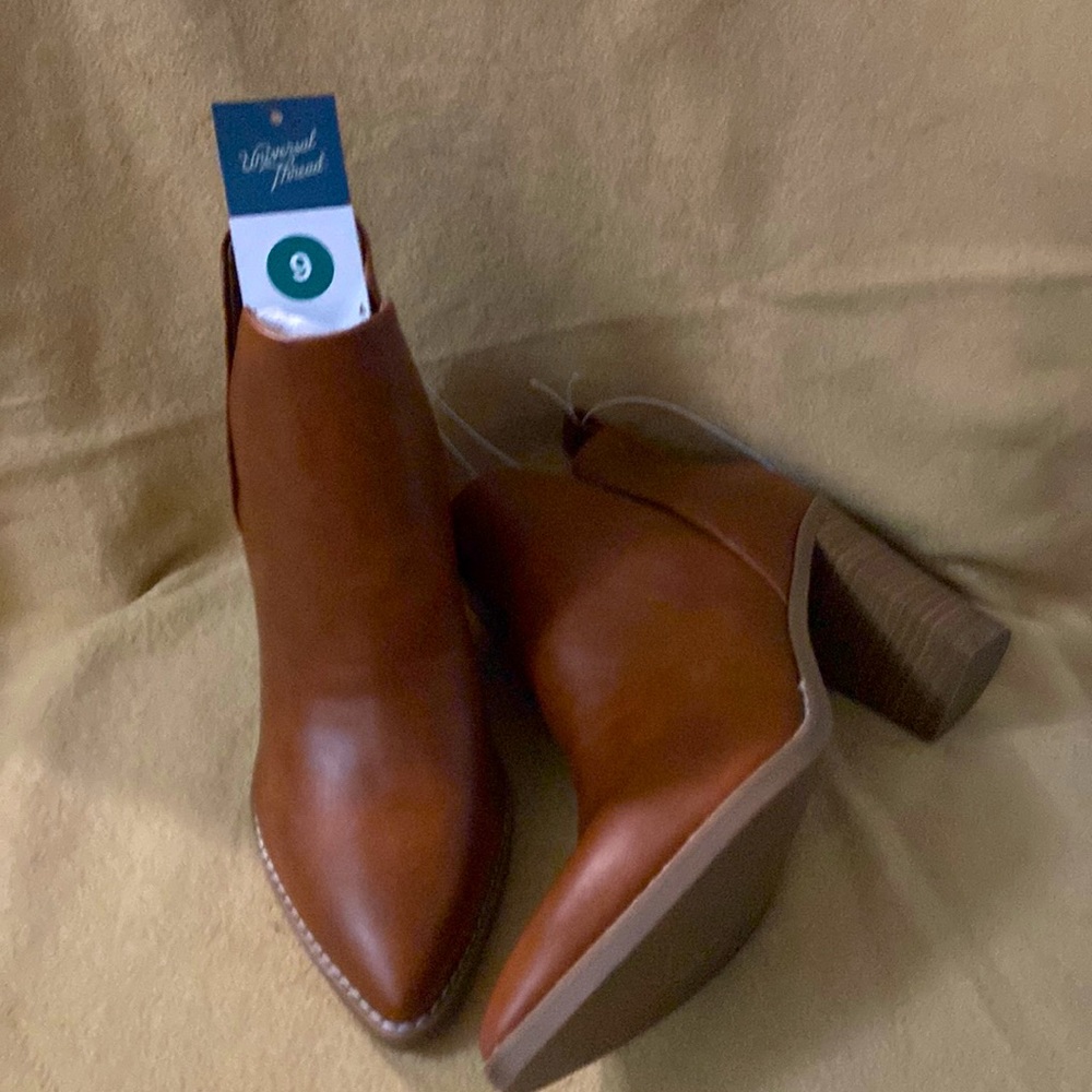 brown casual boots